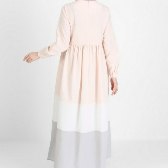 Powder crew neck unlined modest dress - Picture 4 of 5